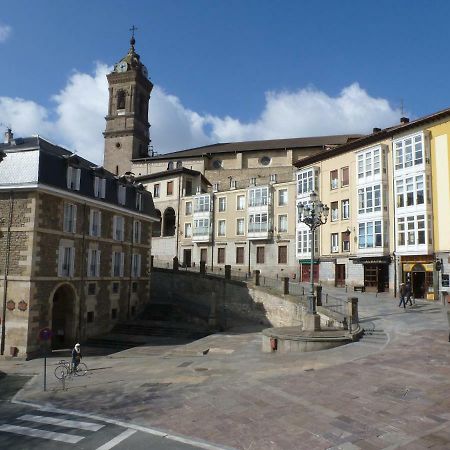 Hostal Del Arquitecto Vitoria-Gasteiz Exteriör bild