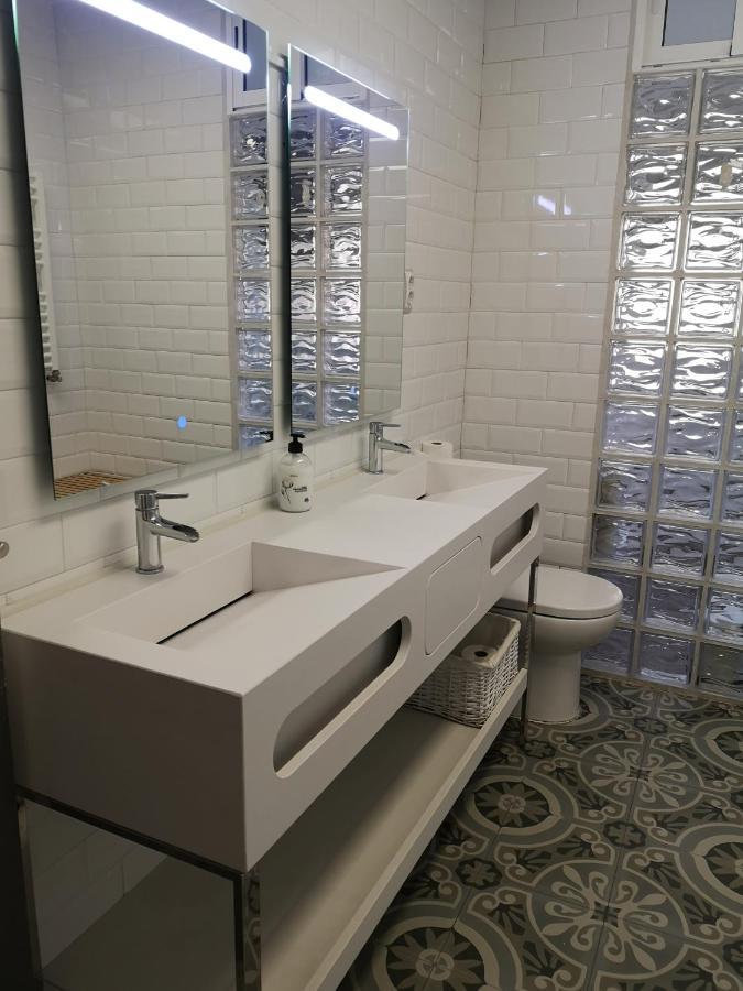 Hostal Del Arquitecto Vitoria-Gasteiz Exteriör bild